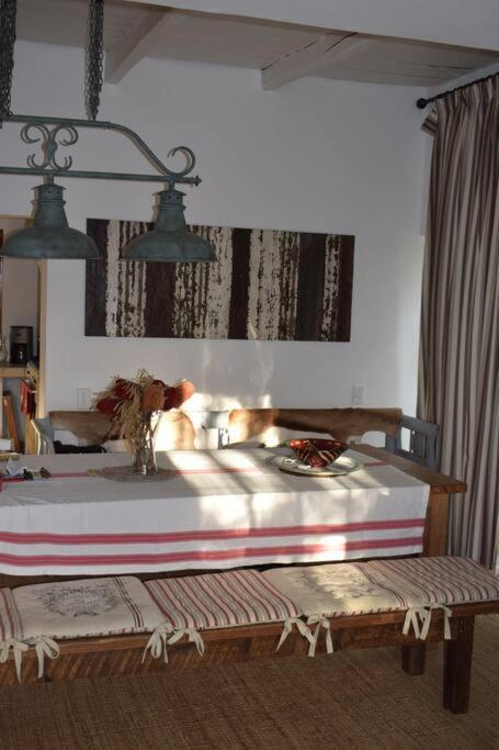Petite France:luxury Thatched 4brcottage With Pool Villa